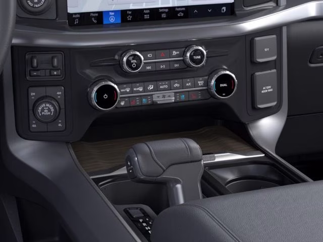 2026 Avalanche Ford F-150 Lariat 4X4 Truck