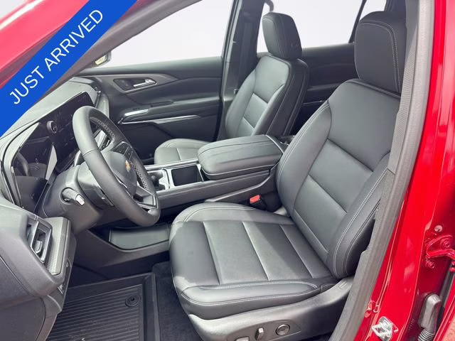 2026 Radiant Red Tintcoat Chevrolet Traverse LT FWD SUV