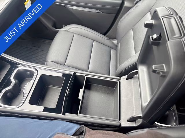 2026 Radiant Red Tintcoat Chevrolet Traverse LT FWD SUV