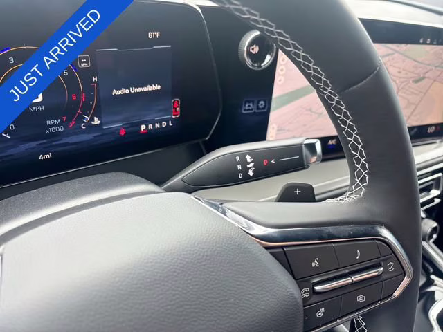 2026 Summit White Chevrolet Traverse LT FWD SUV