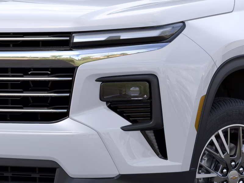 2026 Summit White Chevrolet Traverse LT FWD SUV