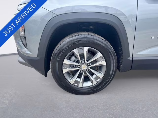 2026 Sterling Gray Metallic Chevrolet Equinox LT FWD SUV