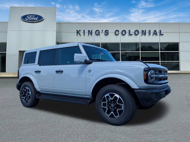 2026 Avalanche Gray Ford Bronco Outer Banks 4 Door 4x4 4X4 Convertible