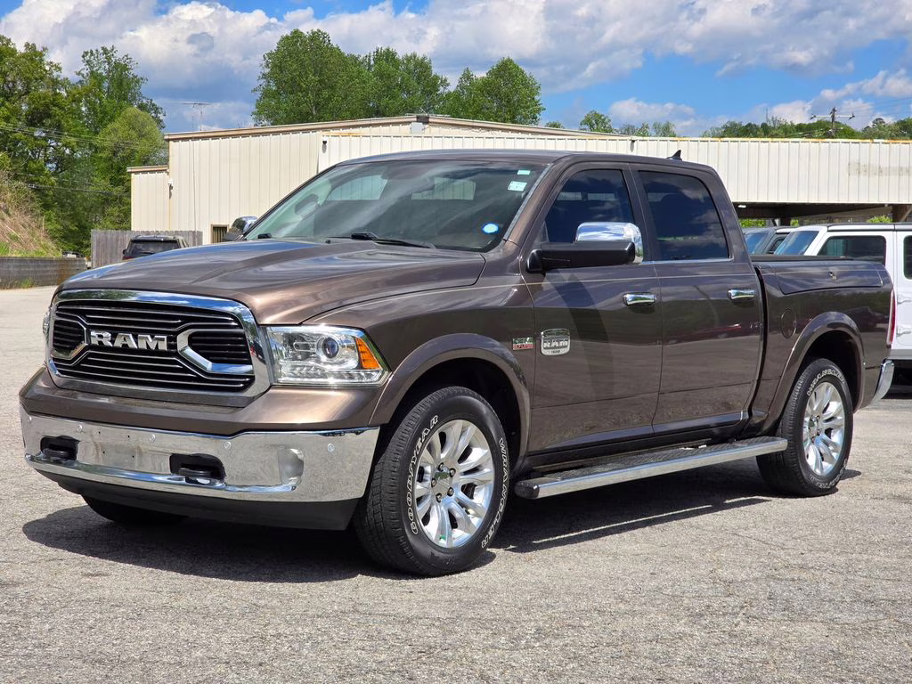 2018 Walnut Brown Metallic Clearcoat Ram 1500 Laramie Longhorn 4X4 Truck