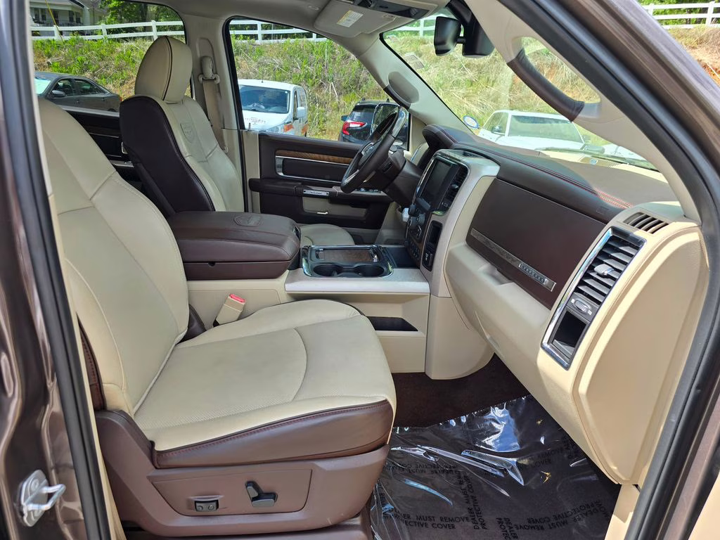 2018 Walnut Brown Metallic Clearcoat Ram 1500 Laramie Longhorn 4X4 Truck