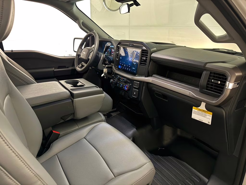 2026 Oxford White Ford F-150 XL RWD Truck