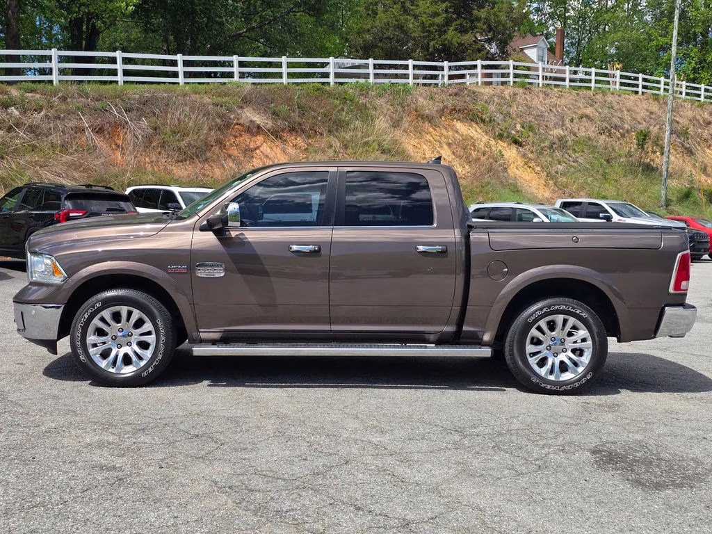 2018 Walnut Brown Metallic Clearcoat Ram 1500 Laramie Longhorn 4X4 Truck