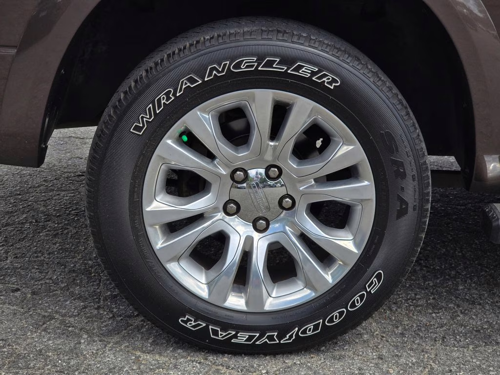 2018 Walnut Brown Metallic Clearcoat Ram 1500 Laramie Longhorn 4X4 Truck