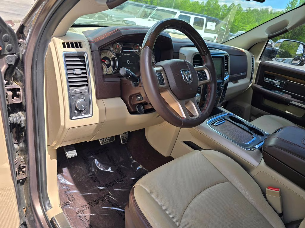 2018 Walnut Brown Metallic Clearcoat Ram 1500 Laramie Longhorn 4X4 Truck