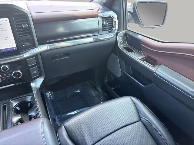 2023 White Metallic Ford F-150 Lariat 4X4 Truck