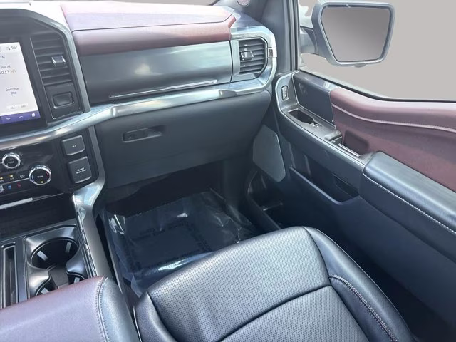 2023 White Metallic Ford F-150 Lariat 4X4 Truck