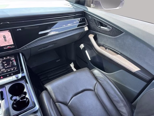 2019 Florett Silver Metallic Audi Q8 3.0T Prestige AWD SUV