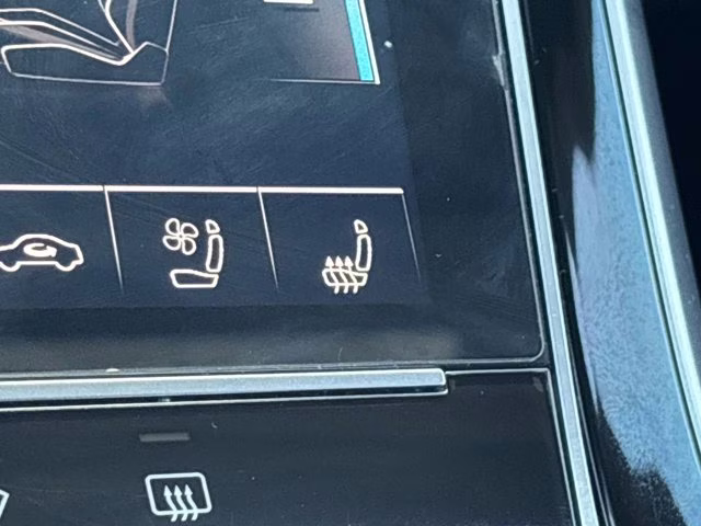 2019 Florett Silver Metallic Audi Q8 3.0T Prestige AWD SUV