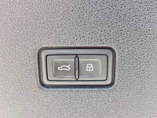 2019 Florett Silver Metallic Audi Q8 Prestige AWD SUV