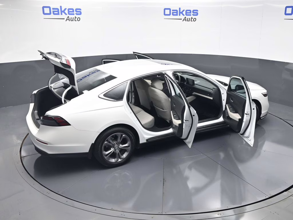 2024 Platinum White Pearl Honda Accord EX FWD Sedan