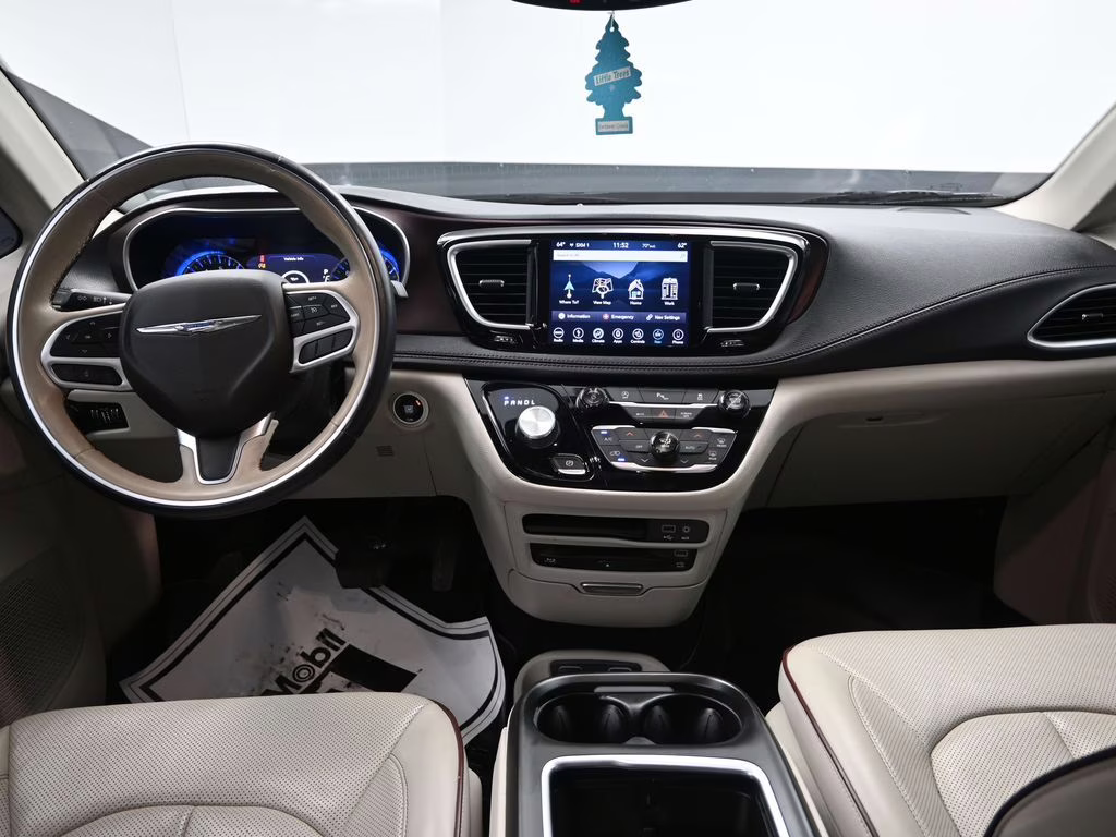 2018 Velvet Red Pearlcoat Chrysler Pacifica Limited FWD Van
