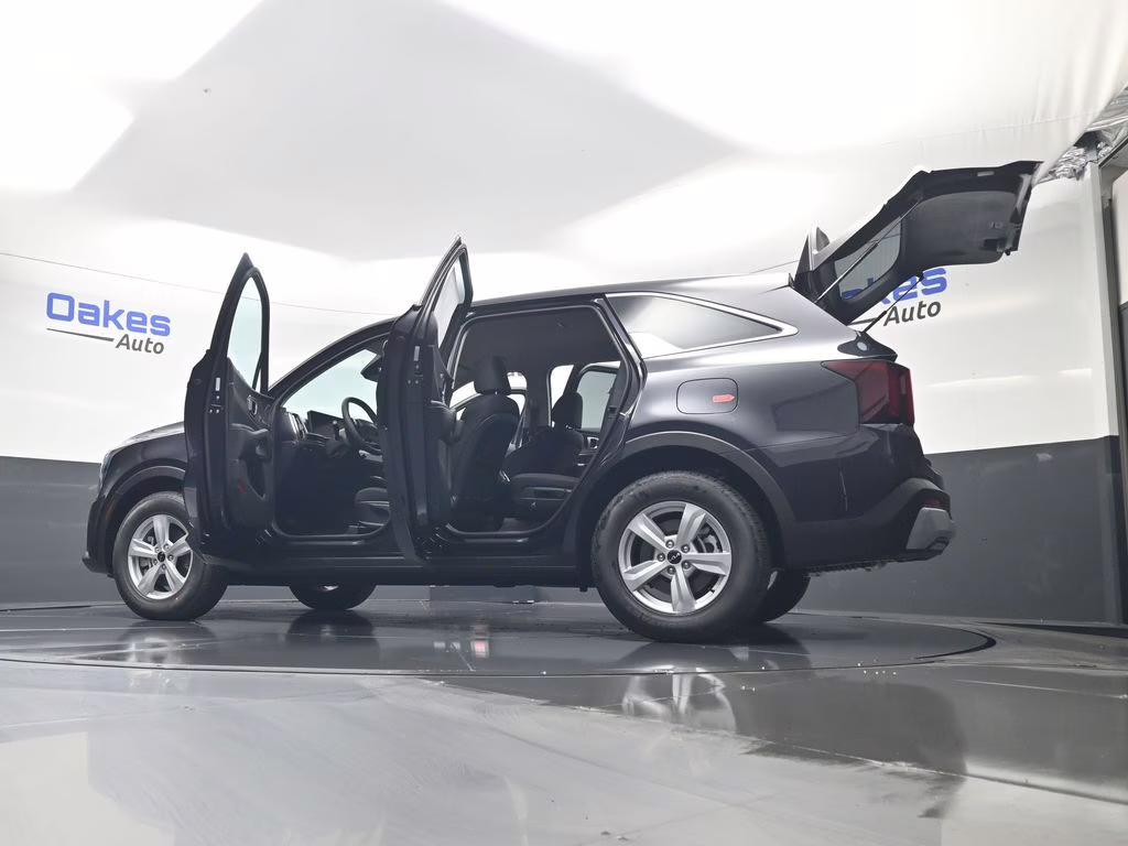 2026 Panthera Metal Kia Sorento LX FWD SUV