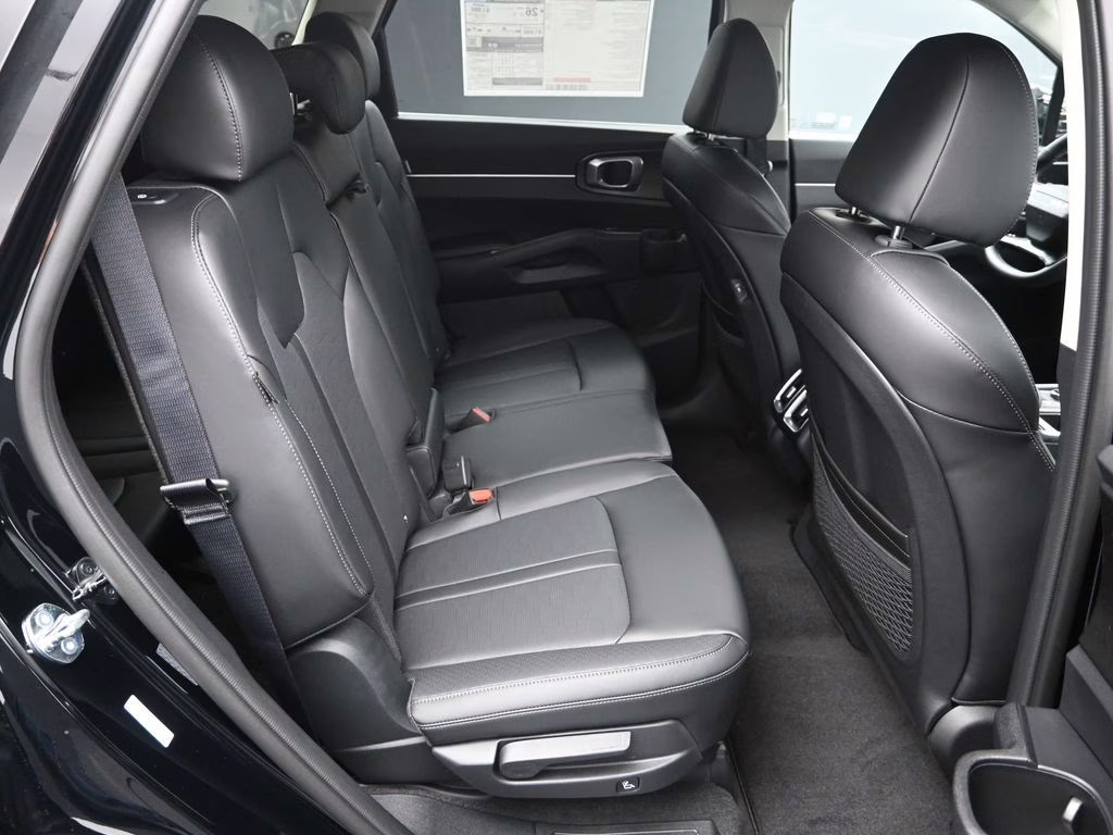 2026 Ebony Black Kia Sorento S FWD SUV
