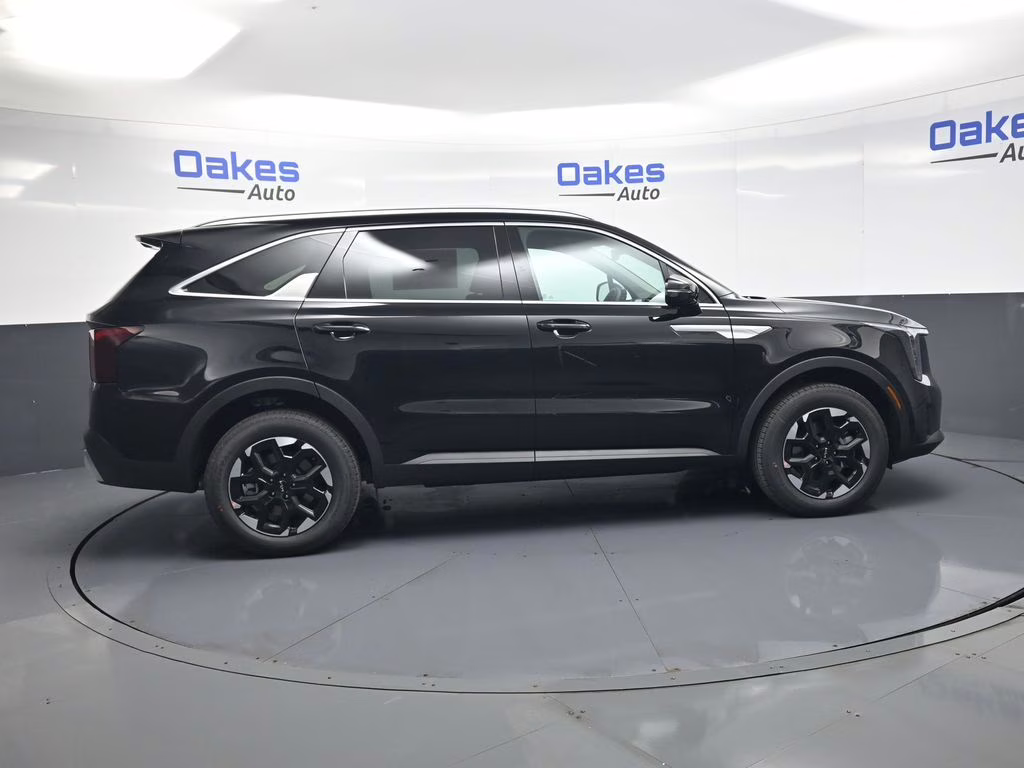 2026 Ebony Black Kia Sorento S AWD SUV