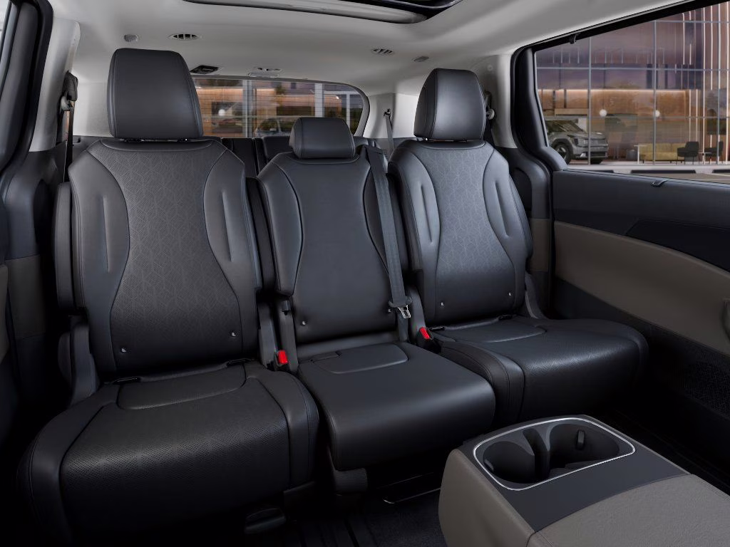 2026 Aurora Black Pearl Kia Carnival SX FWD Van