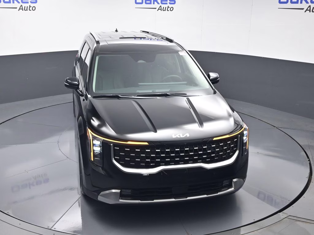 2026 Aurora Black Pearl Kia Carnival SX FWD Van
