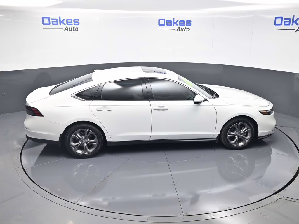 2024 Platinum White Pearl Honda Accord EX FWD Sedan