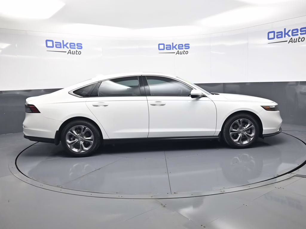 2024 Platinum White Pearl Honda Accord EX FWD Sedan