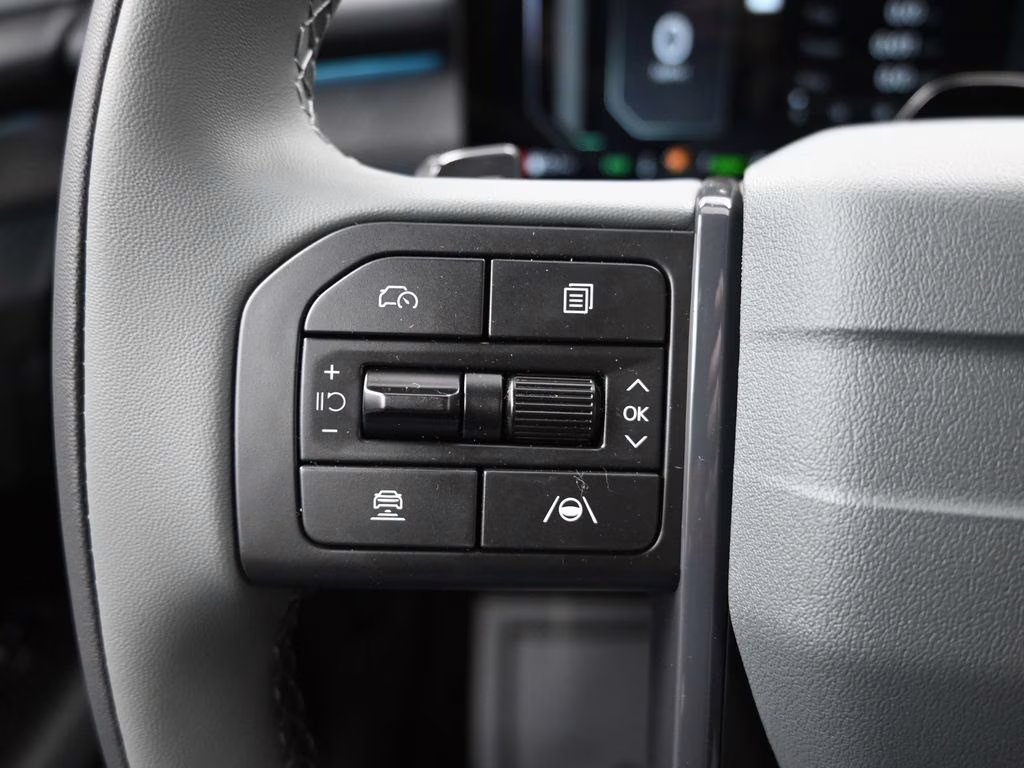 2027 Glacial White Pearl Kia Telluride Hybrid X-Line SX AWD SUV