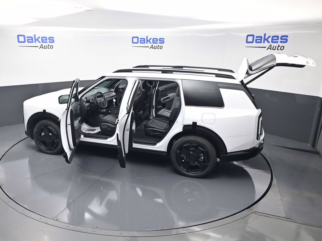 2027 Glacial White Pearl Kia Telluride Hybrid X-Line SX AWD SUV