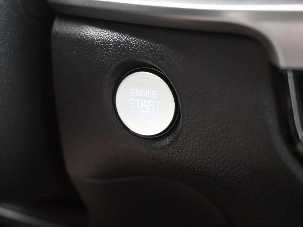 2026 Glacial White Pearl Kia Sorento LX FWD SUV