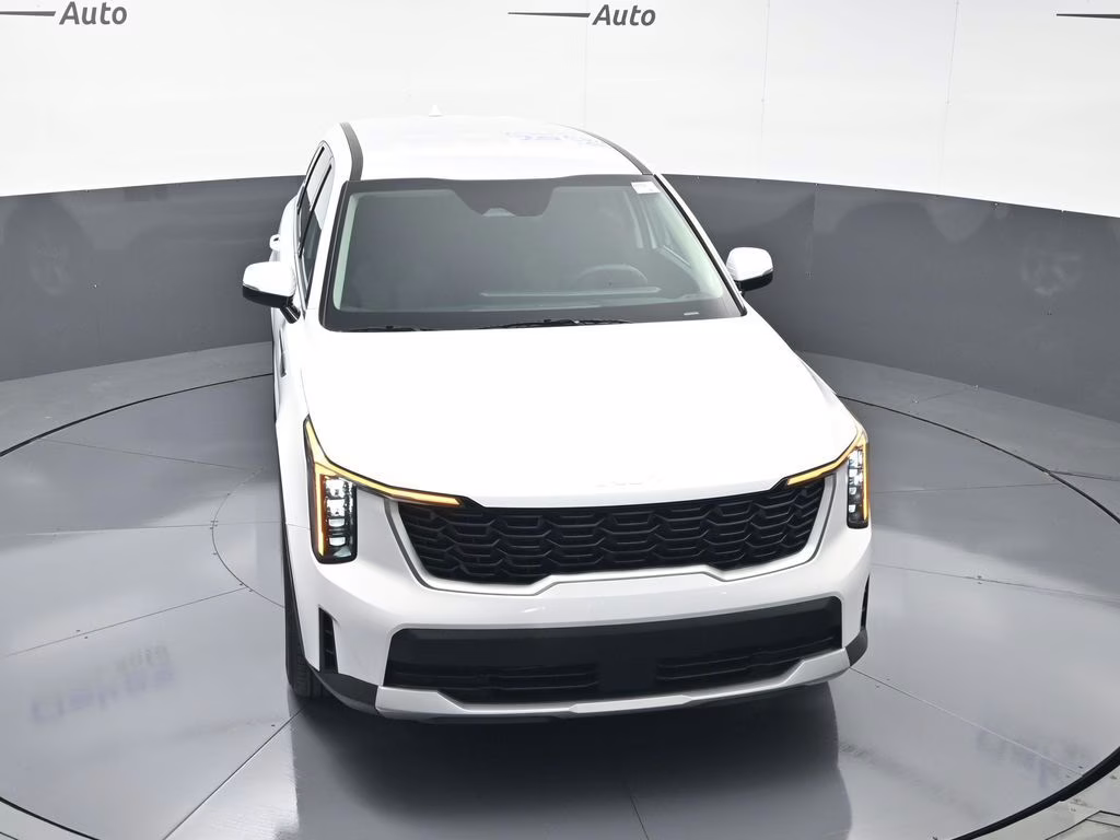 2026 Glacial White Pearl Kia Sorento LX FWD SUV