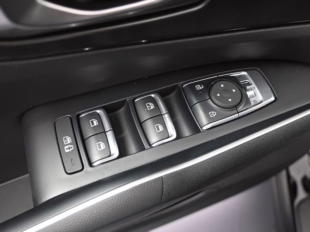 2026 Ebony Black Kia Sorento S FWD SUV