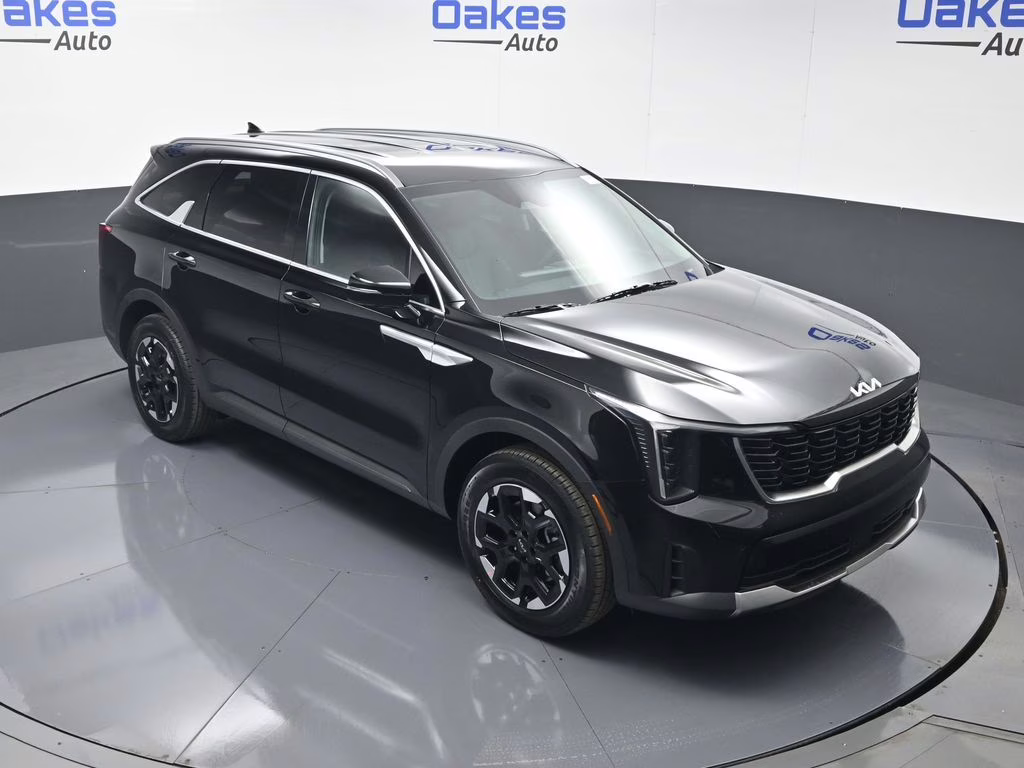 2026 Ebony Black Kia Sorento S FWD SUV