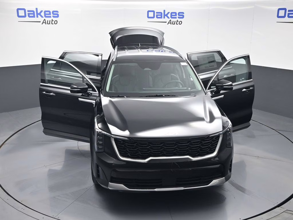 2026 Ebony Black Kia Sorento S FWD SUV