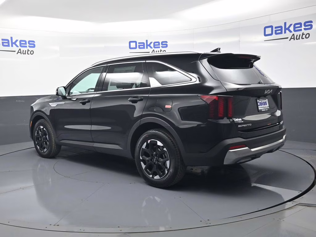 2026 Ebony Black Kia Sorento S FWD SUV