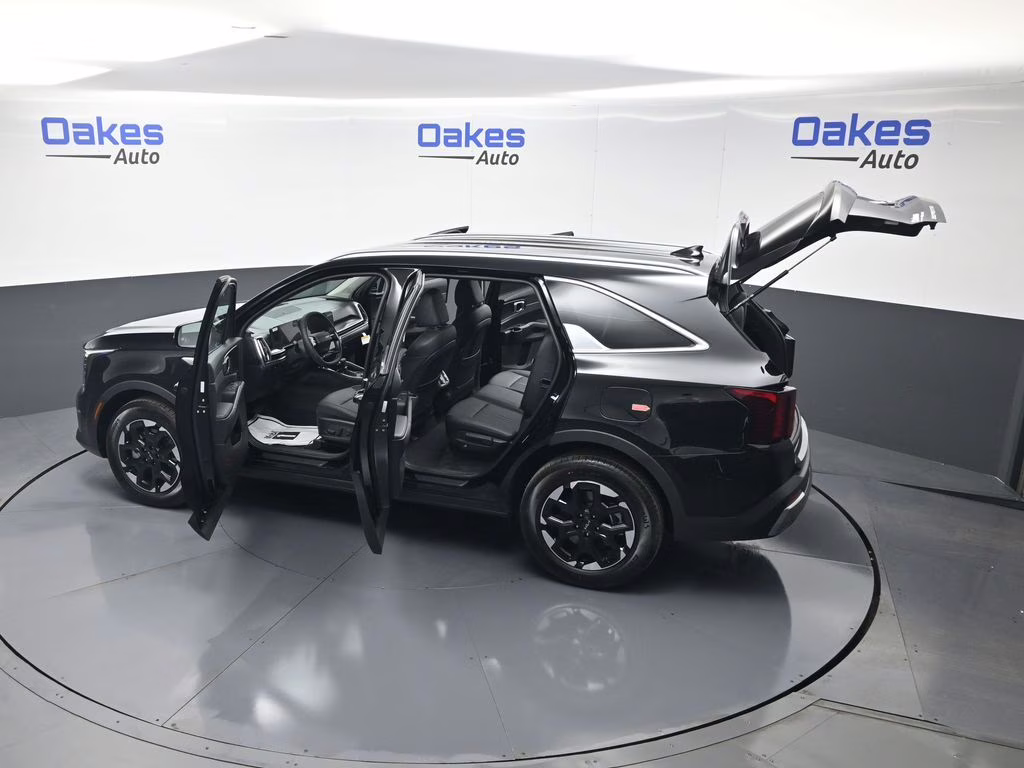 2026 Ebony Black Kia Sorento S FWD SUV