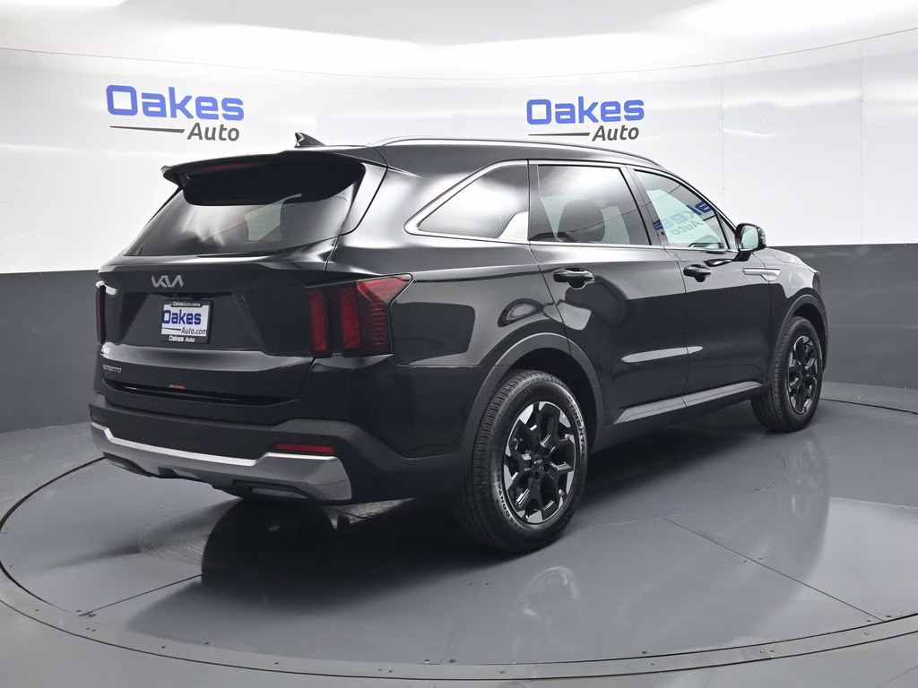 2026 Ebony Black Kia Sorento S FWD SUV