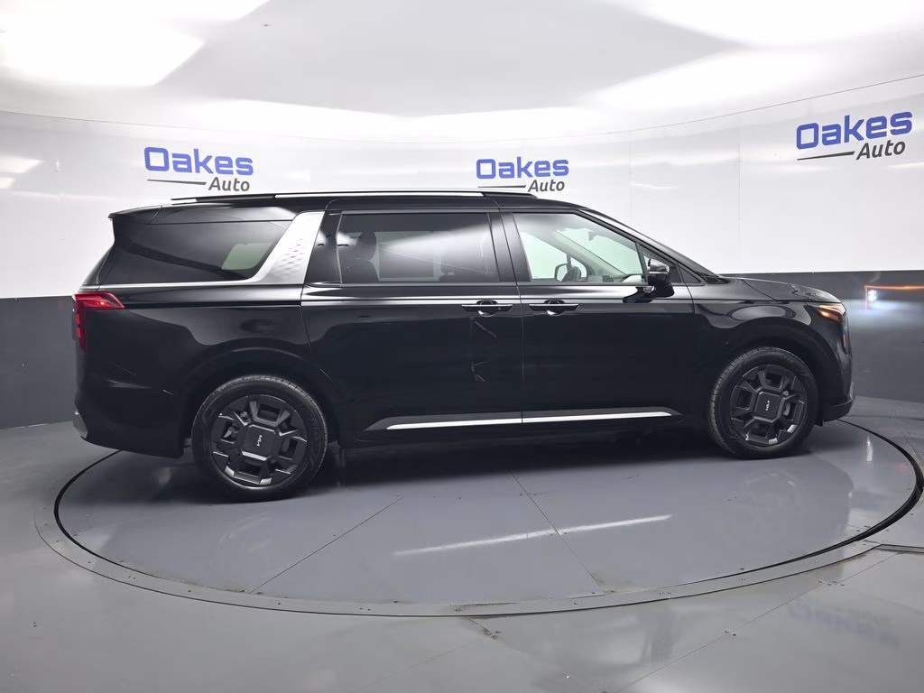 2026 Aurora Black Pearl Kia Carnival SX FWD Van