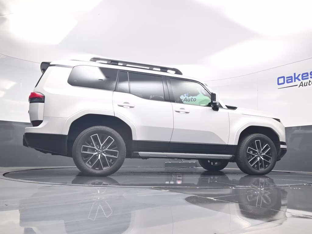 2024 White Pearl Lexus GX 550 Premium+ 4X4 SUV