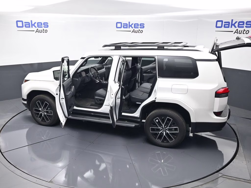 2024 White Pearl Lexus GX 550 Premium+ 4X4 SUV