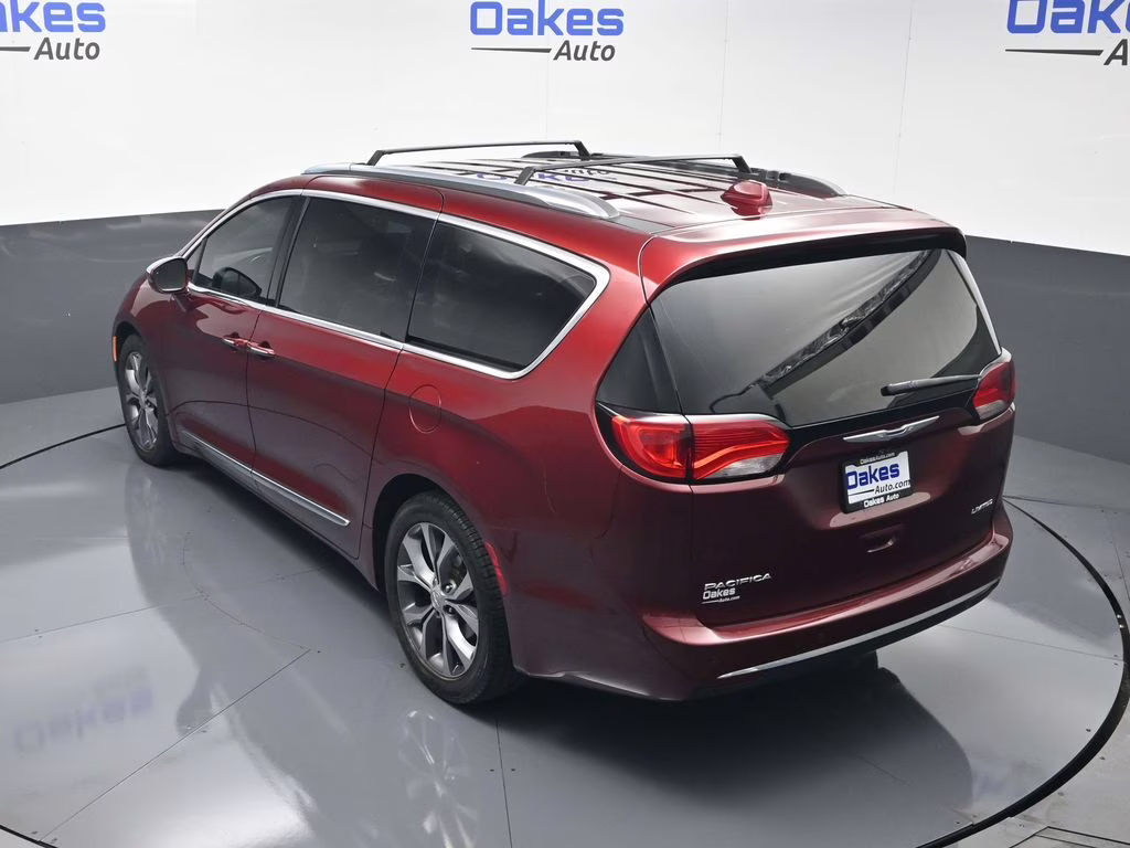 2018 Velvet Red Pearlcoat Chrysler Pacifica Limited FWD Van