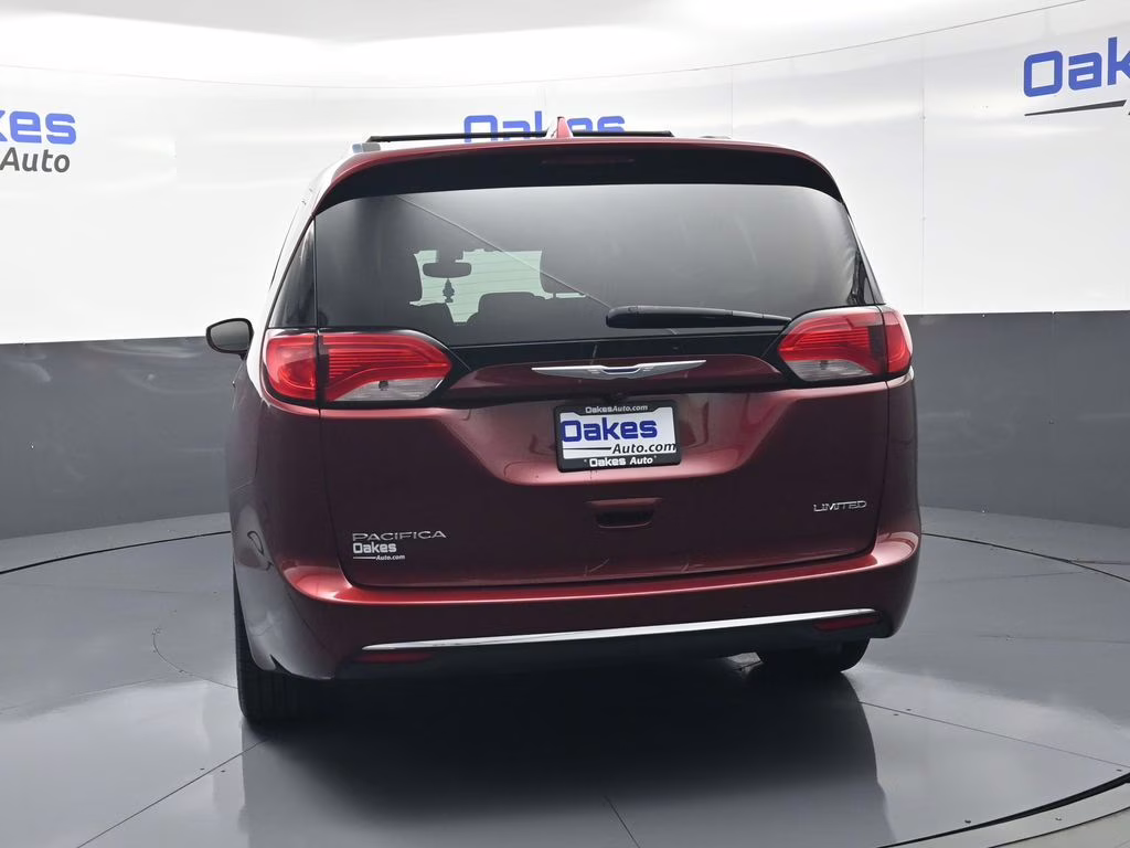 2018 Velvet Red Pearlcoat Chrysler Pacifica Limited FWD Van
