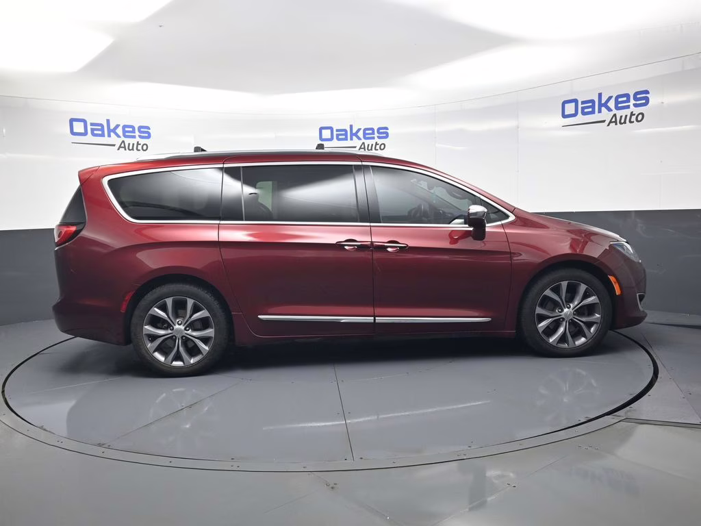 2018 Velvet Red Pearlcoat Chrysler Pacifica Limited FWD Van