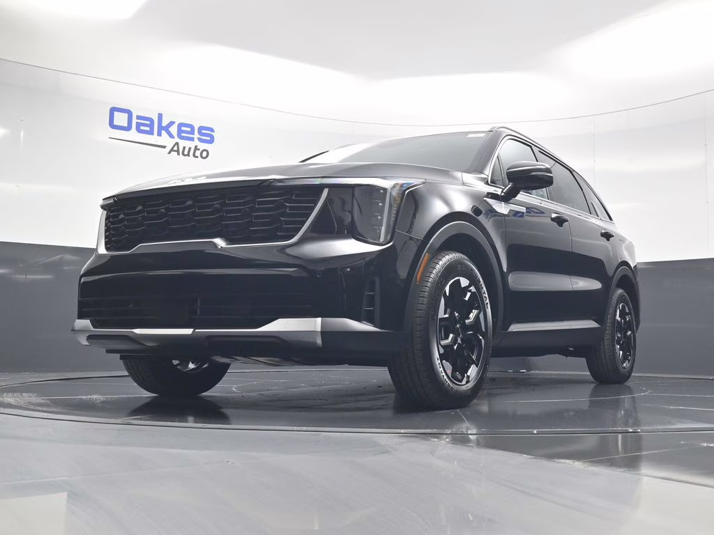 2026 Ebony Black Kia Sorento S FWD SUV