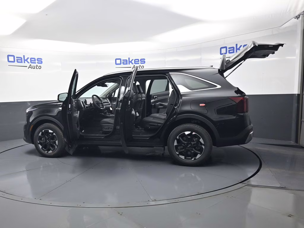 2026 Ebony Black Kia Sorento S AWD SUV
