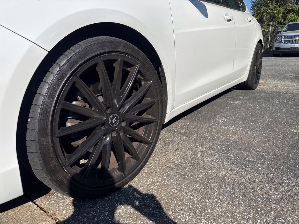 Used 2018 Acura TLX Base with VIN 19UUB1F31JA006633 for sale in Jasper, GA