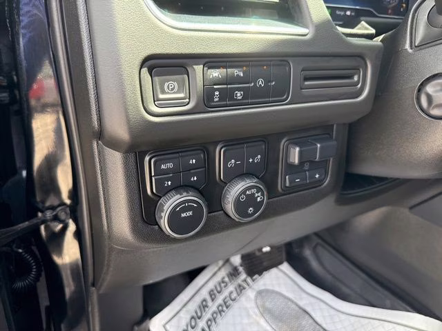 2023 Black Chevrolet Suburban RST 4X4 SUV