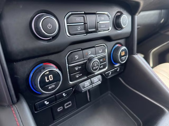 2023 Black Chevrolet Suburban RST 4X4 SUV