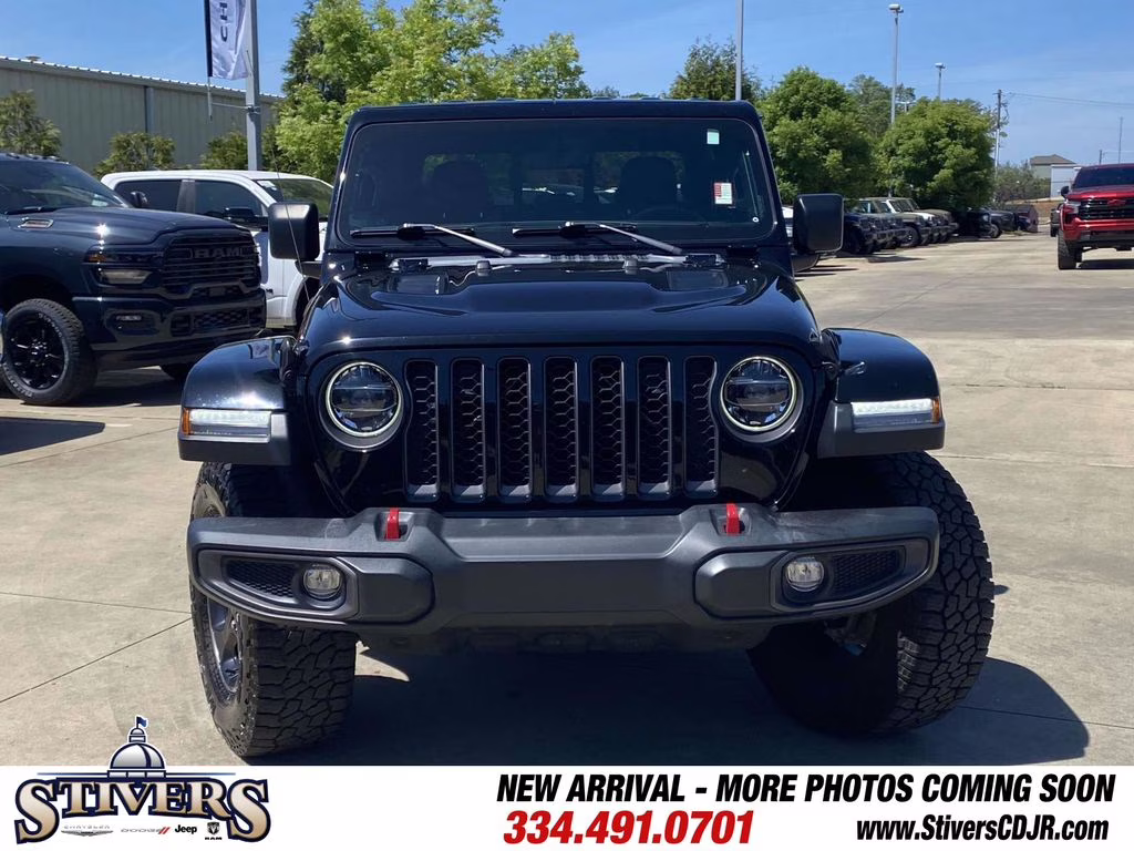 2022 Black Clearcoat Jeep Gladiator Rubicon 4X4 Truck