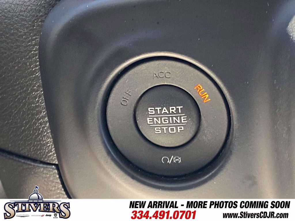 2022 Black Clearcoat Jeep Gladiator Rubicon 4X4 Truck